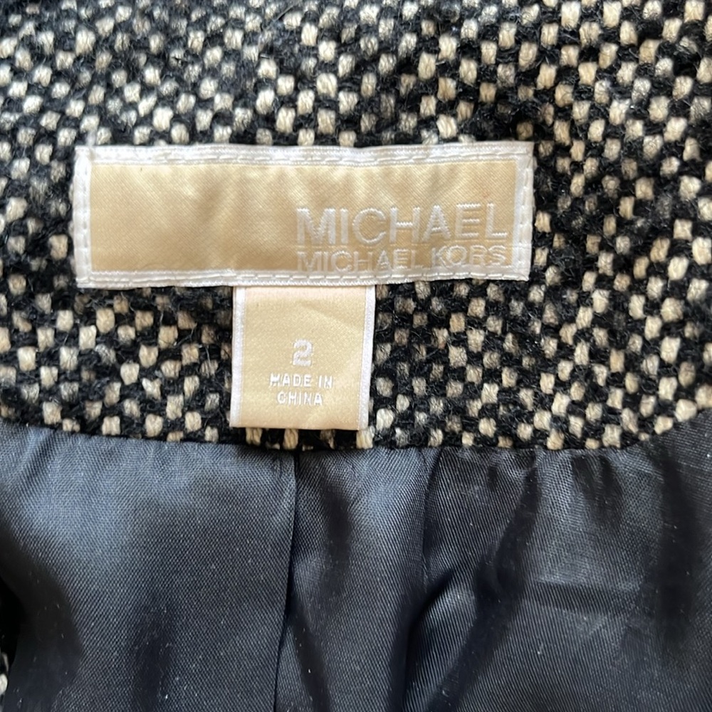 Michael Kors - Picture 2 of 4